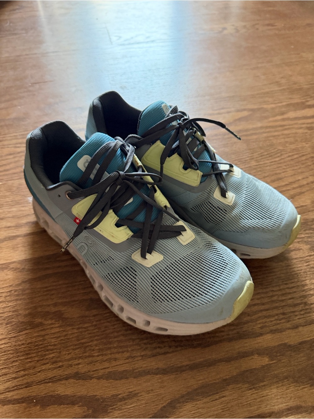 On Running Shoes Women’s Size 8.5